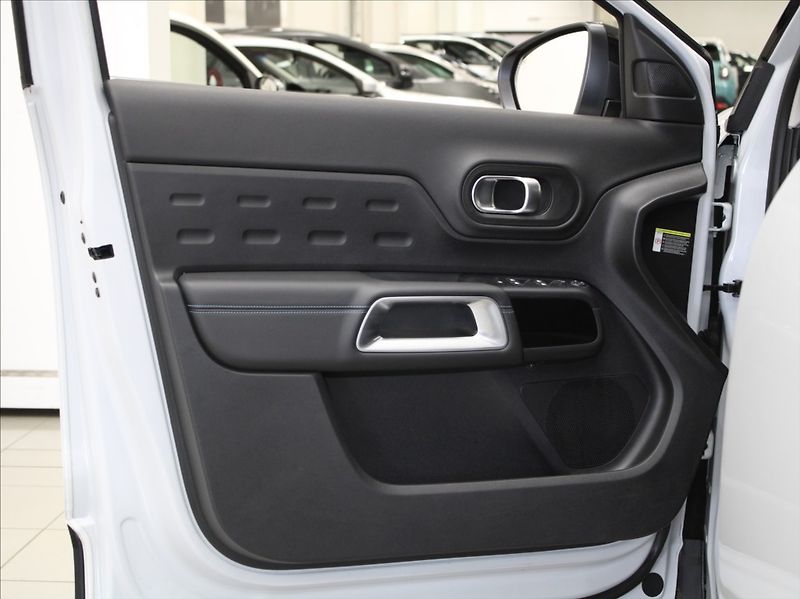 Citroën C5 Aircross 1,5 HDi 96kW Max. Akční CENA - fotka 18 z 27