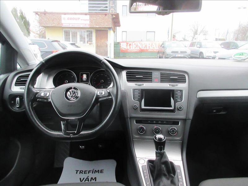 Volkswagen Golf 2,0 TDI 110kW Xenon Comfortlin - fotka 8 z 17