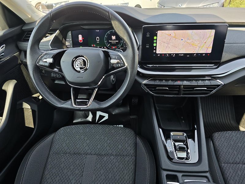 Škoda Octavia 2.0TDI DSG STYLE+ MATRIX ČR! - fotka 26 z 44