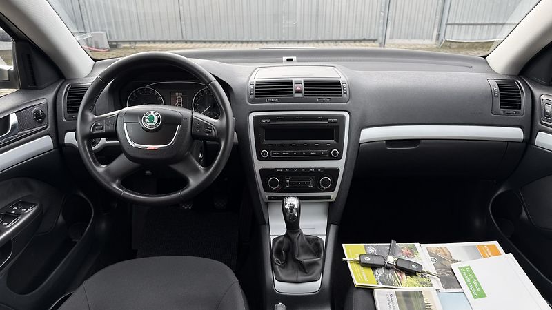 Škoda Octavia 1.6TDi*77kW*ELEGANCE*152TKM*1M - fotka 12 z 19