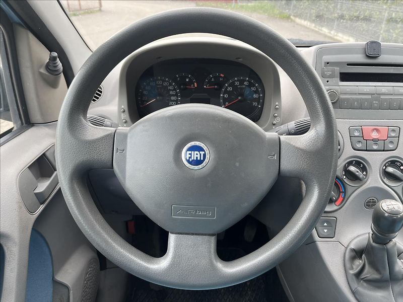 Fiat Panda 1.2 i KLIMA STK 4/2028 - fotka 15 z 27