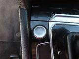 Volkswagen Passat (2017) 2.0 TDI, Automat, Navi - náhled 20