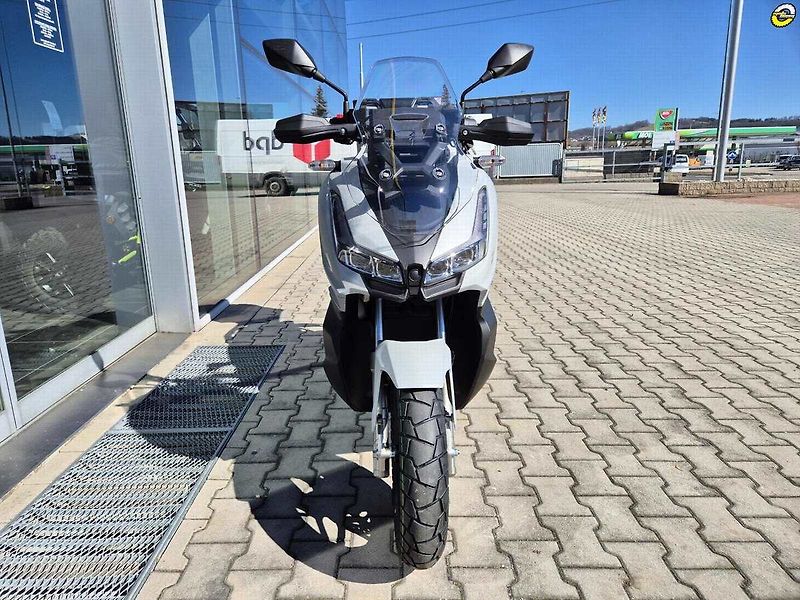 Linhai (2026) ADV Buck 125 E5+ - fotka 9 z 43