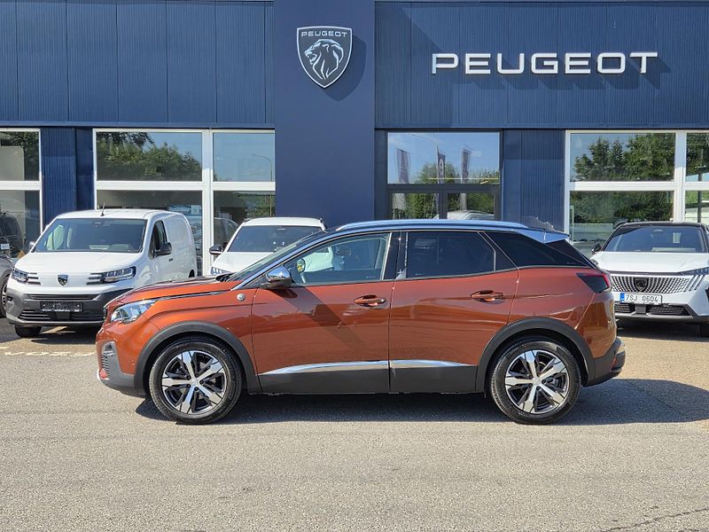 Peugeot 3008 (2017) 1.2 PT 130 ALLURE EAT6 - fotka 2 z 30
