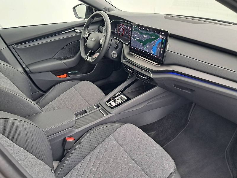 Škoda Octavia (2026) IV FC Sportline 1.5 TSI m-HEV - fotka 22 z 31
