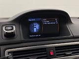 Volvo XC70 D5 AWD MOMENTUM CZ AUT - náhled 25