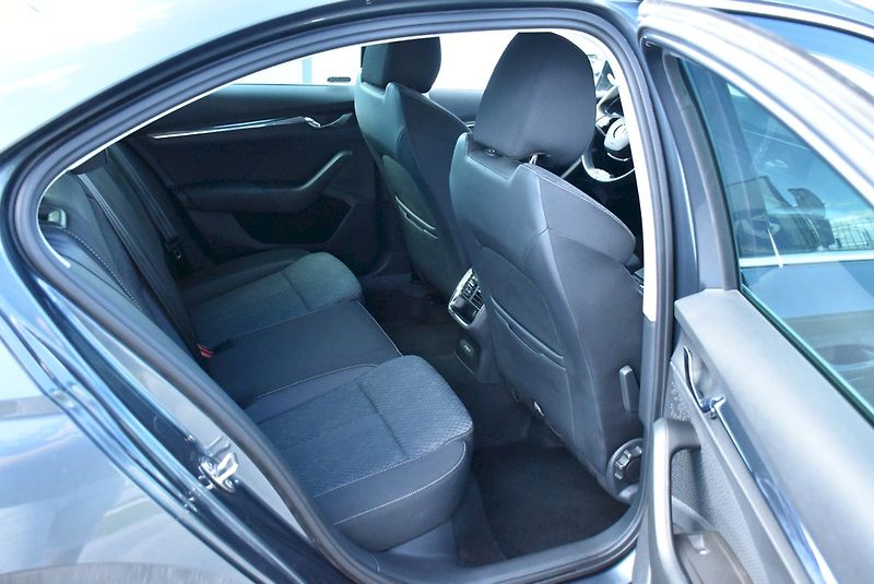 Škoda Octavia (2021) STY TS 110/1.5 M6F - fotka 19 z 22