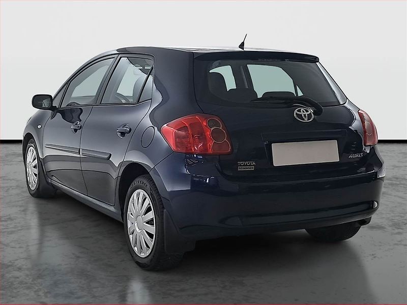 Toyota Auris (2008) 1.4 D-4D, Serv.kniha - fotka 4 z 17