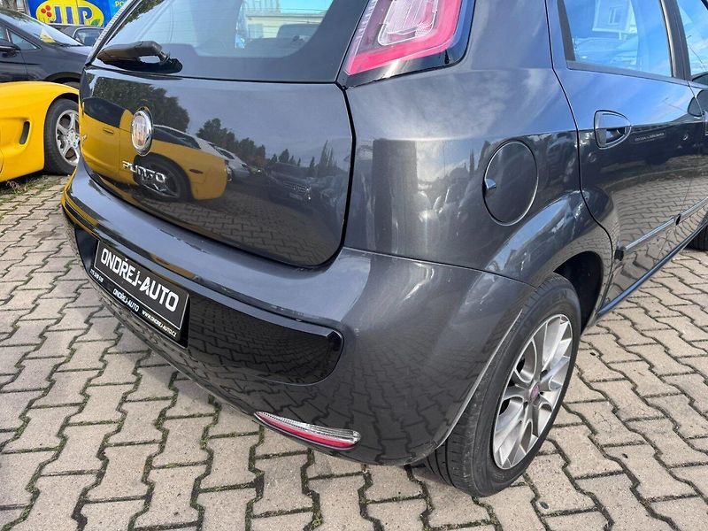 Fiat Punto (2011) 1,2i 51 KW PRVNÍ MAJITEL - fotka 12 z 42