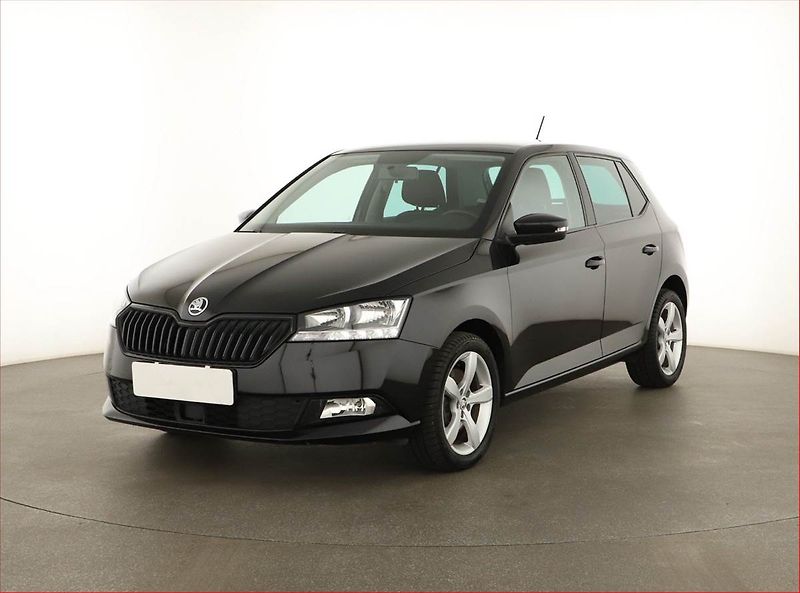 Škoda Fabia (2020) Ambition 1.0 TSI, Serv.kniha - fotka 2 z 12