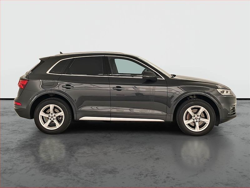 Audi Q5 (2017) 2.0 TDI - fotka 6 z 22