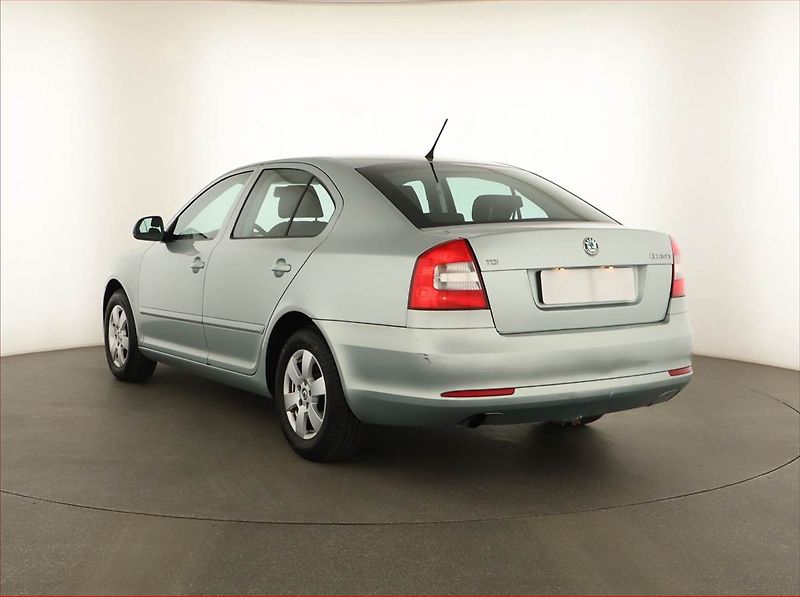 Škoda Octavia (2012) 1.6 TDI, Tempomat - fotka 4 z 13