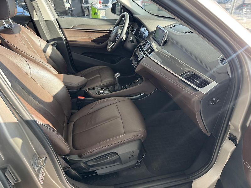 BMW X1 (2020) xDrive 18d X-LINE LED NAVI  - fotka 15 z 31