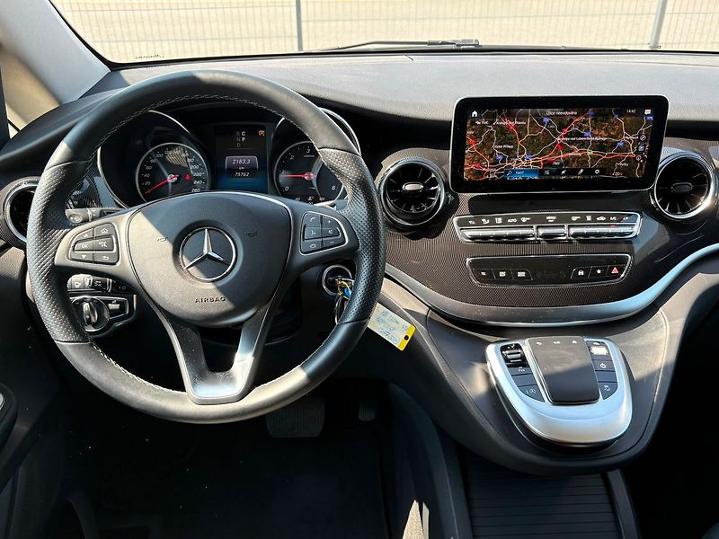 Mercedes-Benz Třídy V 300d 4MATIC Long  Avantgarde C - fotka 25 z 37