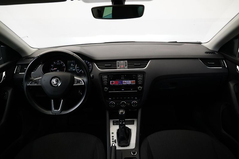Škoda Octavia - fotka 5 z 26