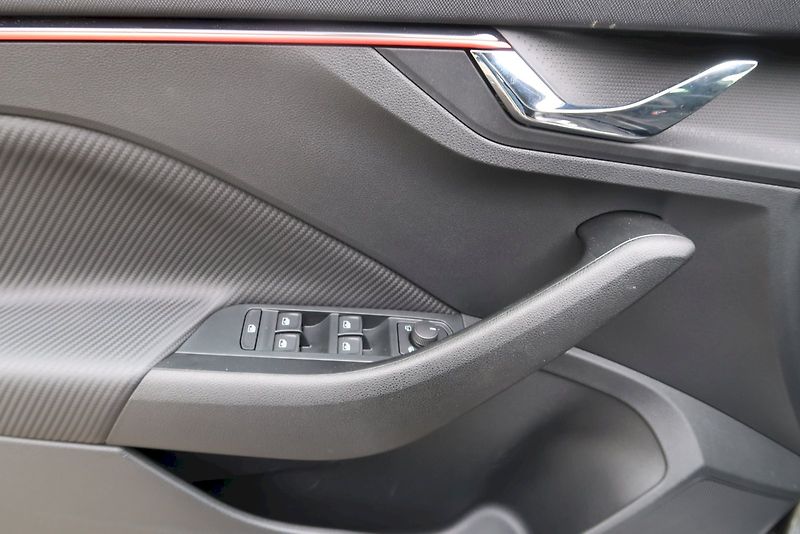 Škoda Scala (2025) Monte Carlo 1,5 /110 kW DSG - fotka 15 z 32