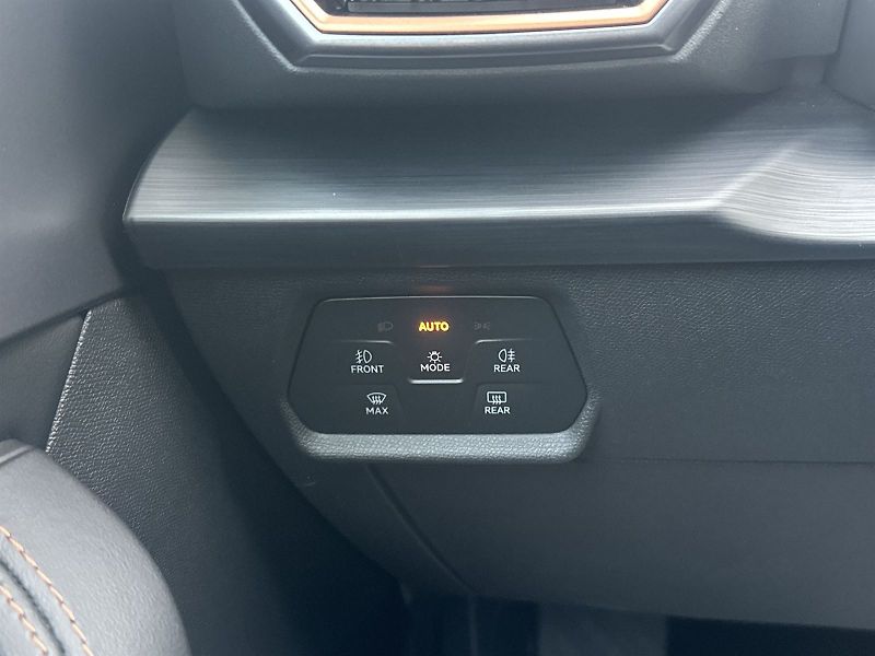 Cupra Formentor (2024) 2.0 TSI 4Drive DSG - fotka 17 z 35