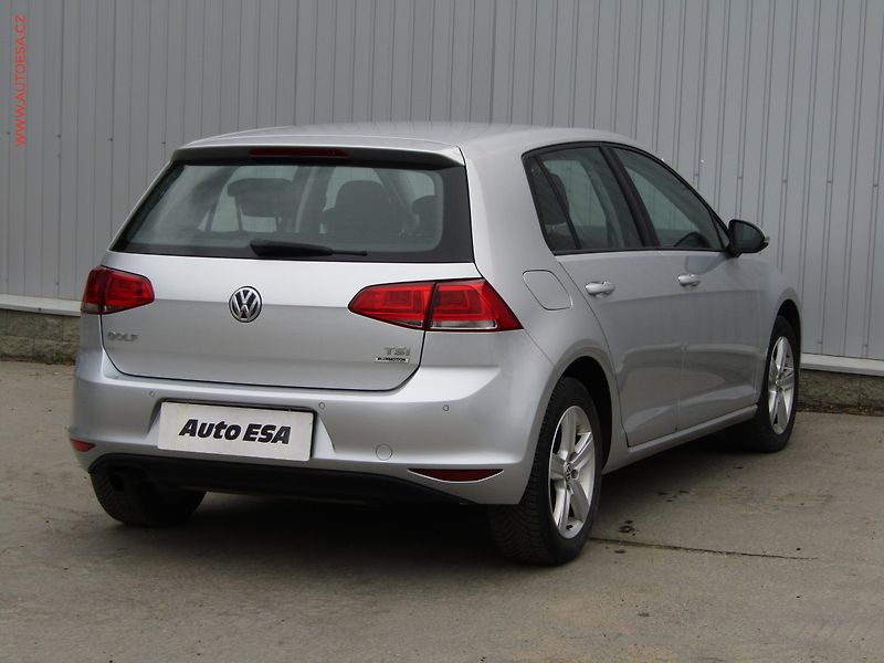Volkswagen Golf (2015) 1.2 TSi, Comfortline - fotka 4 z 15