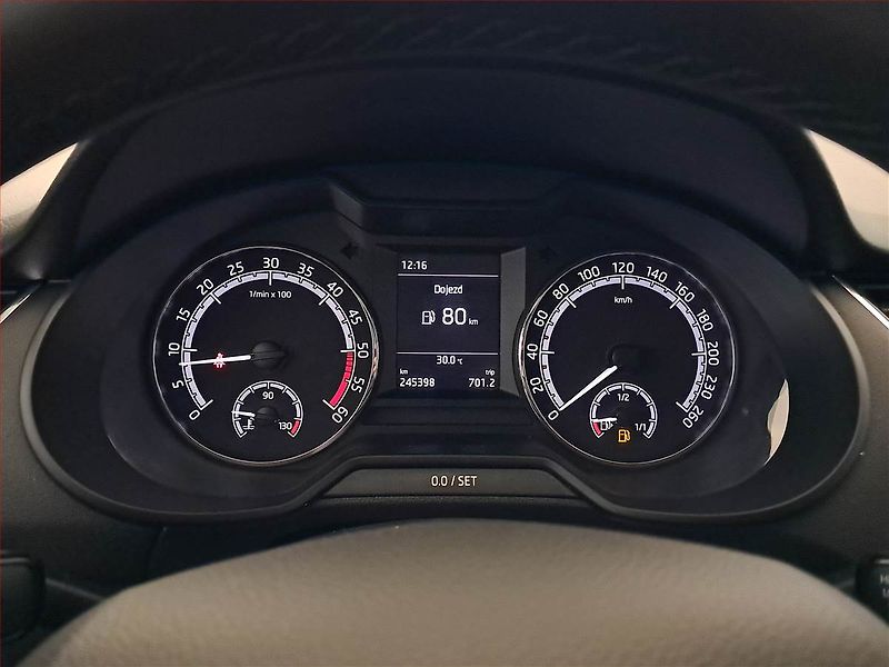 Škoda Octavia (2017) Ambition 1.6 TDI, Serv.kniha - fotka 10 z 19