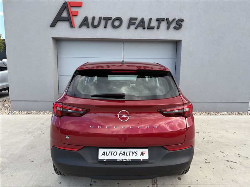 Opel Grandland 1,2 TURBO 96 KW MT6 CZ ZÁRUKA - fotka 6 z 27