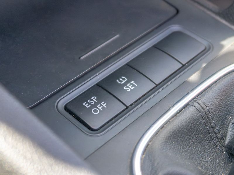 Volkswagen EOS (2007) 2.0T 110KW – WINDSHOT - fotka 21 z 41