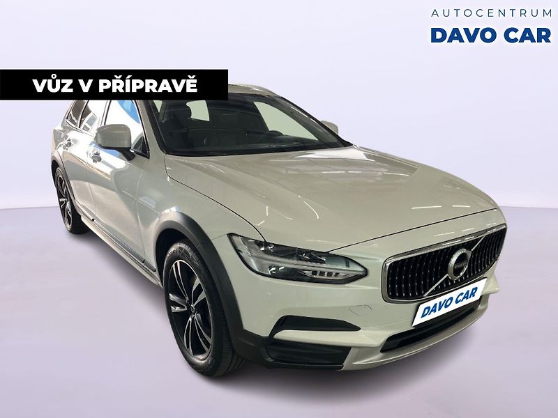 Volvo V90 2,0 D5 AWD 173kW Drive-E Pro A - fotka 4 z 12