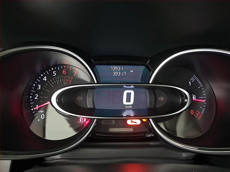 Renault Clio (2019) 0.9 TCe, Navi, Tempomat - fotka 11 z 21