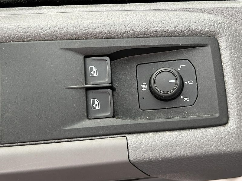 Volkswagen Crafter 2.0 TDI 4x4 dlouhý rozvor - fotka 25 z 27