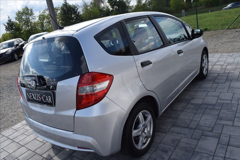 Honda Jazz 1,2 i 66KW ALU KLIMA NÍZKÉ KM - fotka 5 z 35