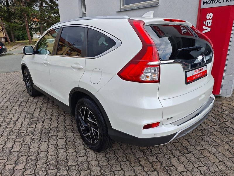 Honda CR-V (2016) 2.0 i-VTEC Elegance Plus 4WD - fotka 4 z 41