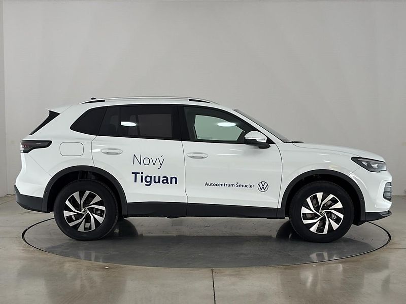 Volkswagen Tiguan (2025) SUV - fotka 16 z 30