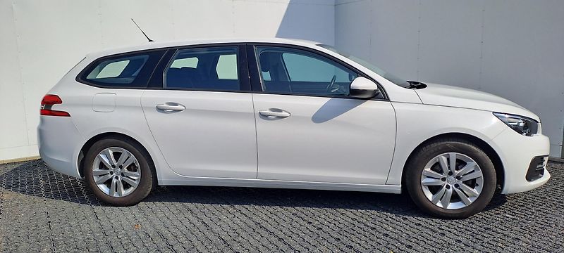 Peugeot 308 (2019) SW ACTIVE 1.2 PureTech 110 MAN - fotka 4 z 16