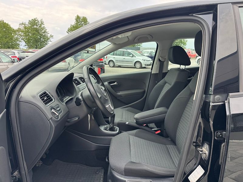 Volkswagen Polo (2011) Comfortline 1.2 TSI 66kW - fotka 10 z 32