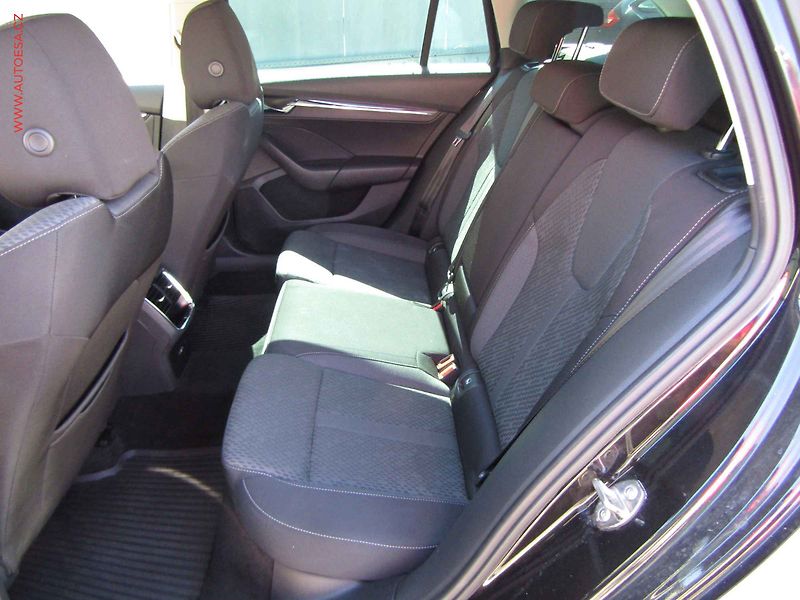 Škoda Octavia (2020) 2.0 TDi, 1.maj,ČR, Style - fotka 10 z 24