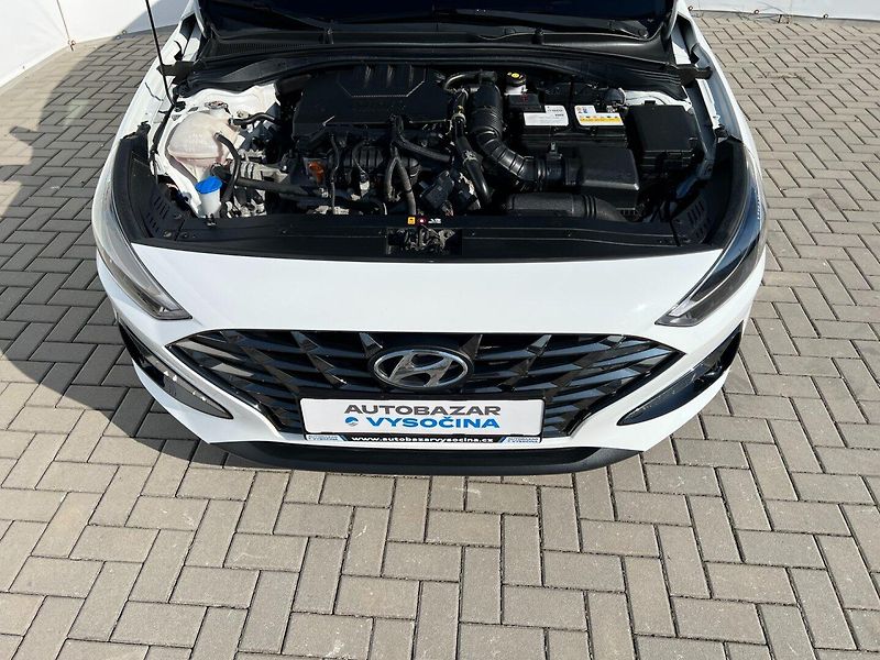 Hyundai i30 (2022) Com.1.0T-GDi Smart+! A/T! ČR! - fotka 12 z 35