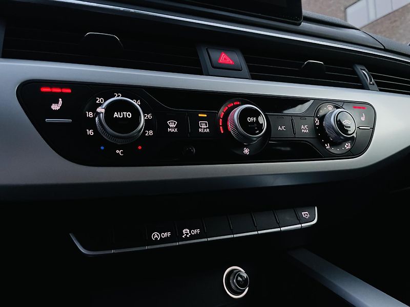 Audi A4 1.4TFSI MANUÁL TAŽNÉ SERVISKA - fotka 38 z 43
