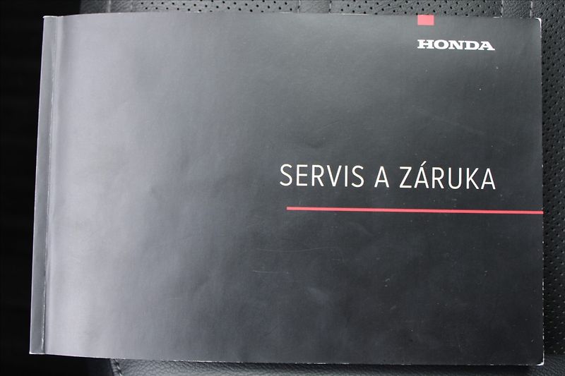 Honda CR-V 2,0 i  DPH,A/T,4x4,EXECUTIVE - fotka 41 z 47