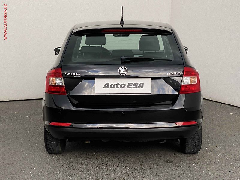 Škoda Rapid (2016) 1.2 TSi, Ambition - fotka 5 z 16