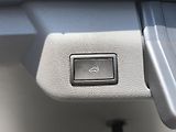 Volkswagen Multivan 1.5 E-TSI 4Motion - náhled 23