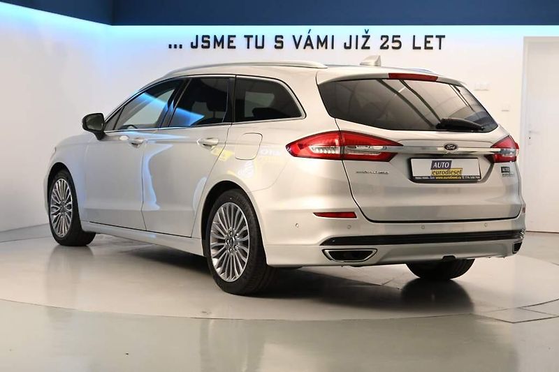 Ford Mondeo (2022) 2.0 140 KW LED SONY ACC Tažné - fotka 7 z 38