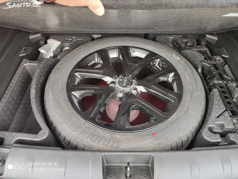 Jeep Renegade (2023) 1,0 - fotka 14 z 15