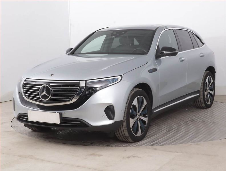 Mercedes-Benz EQC (2019) 400 4MATIC, SoH 94% - fotka 2 z 21