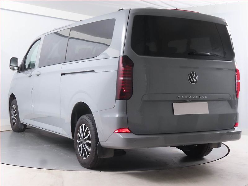 Volkswagen Caravelle (2025) Life 2.0 TDI, ČR, DPH - fotka 4 z 17