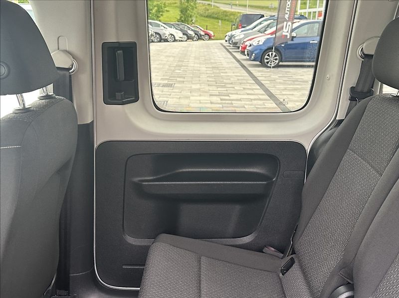 Volkswagen Caddy 2,0 TDI 102PS  Maxi Trend-7 DS - fotka 16 z 52