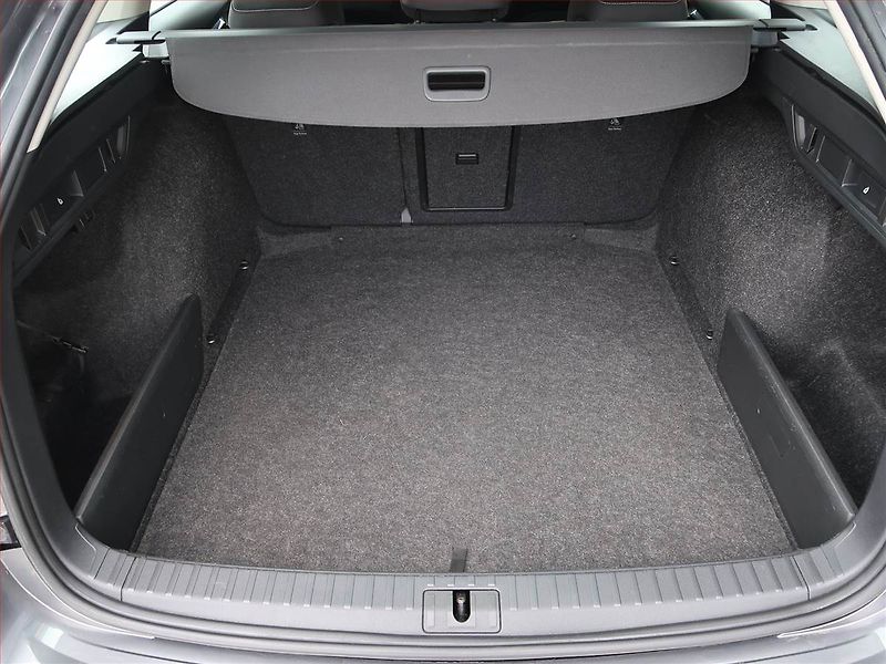 Škoda Octavia (2022) 2.0 TDI, Automat, Navi - fotka 14 z 18