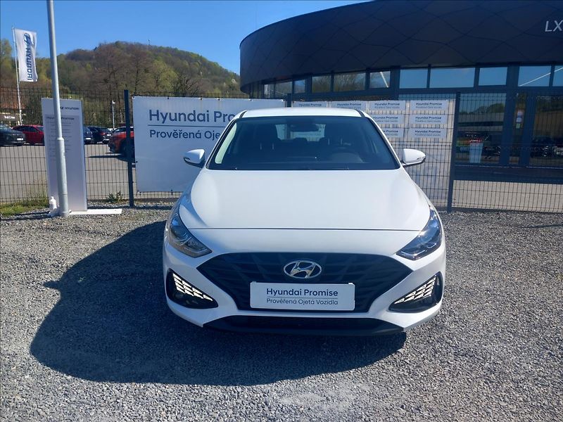 Hyundai i30 1,0 T-GDI COMFORT DCT - fotka 2 z 20