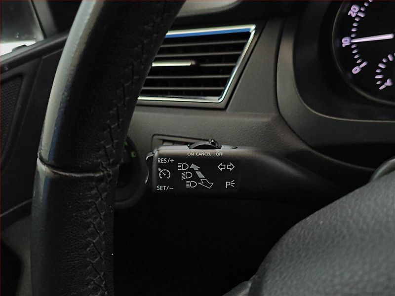 Škoda Rapid (2013) Elegance 1.4 TSI, Automat - fotka 15 z 15