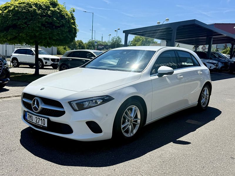 Mercedes-Benz Třídy A (2019) 180 d - fotka 4 z 31