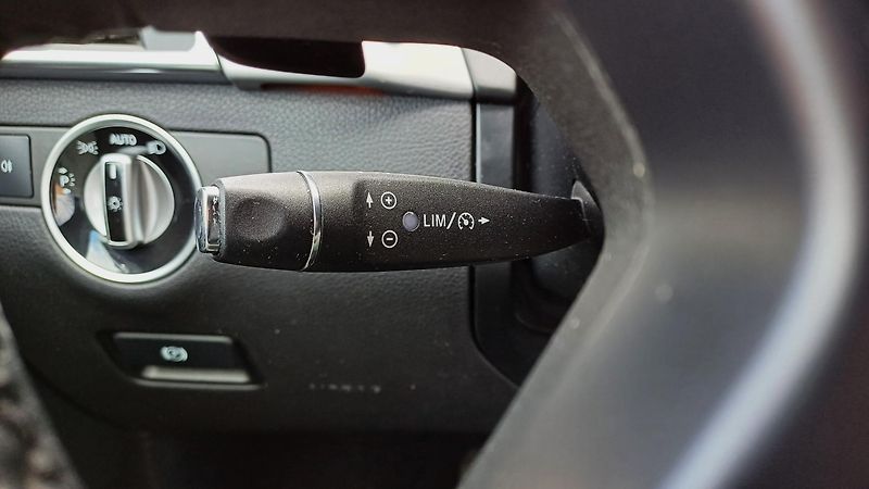 Mercedes-Benz Třídy M ML 350CDI 190kW NEHAV-NELAK-ČR - fotka 22 z 25
