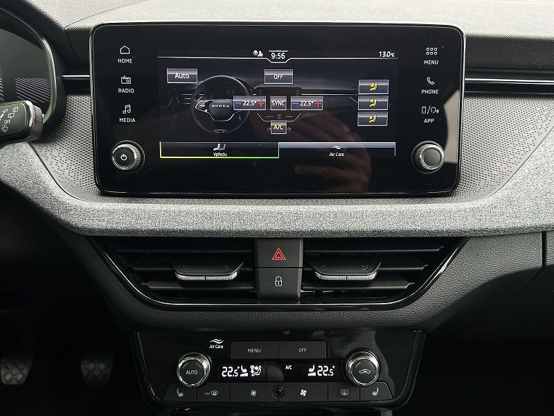 Škoda Kamiq 1.0TSi 116PS Selection 2Z.KLIM - fotka 19 z 37